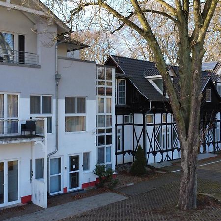 Schwanenburg Apartments Kolonie Rontgental Eksteriør billede