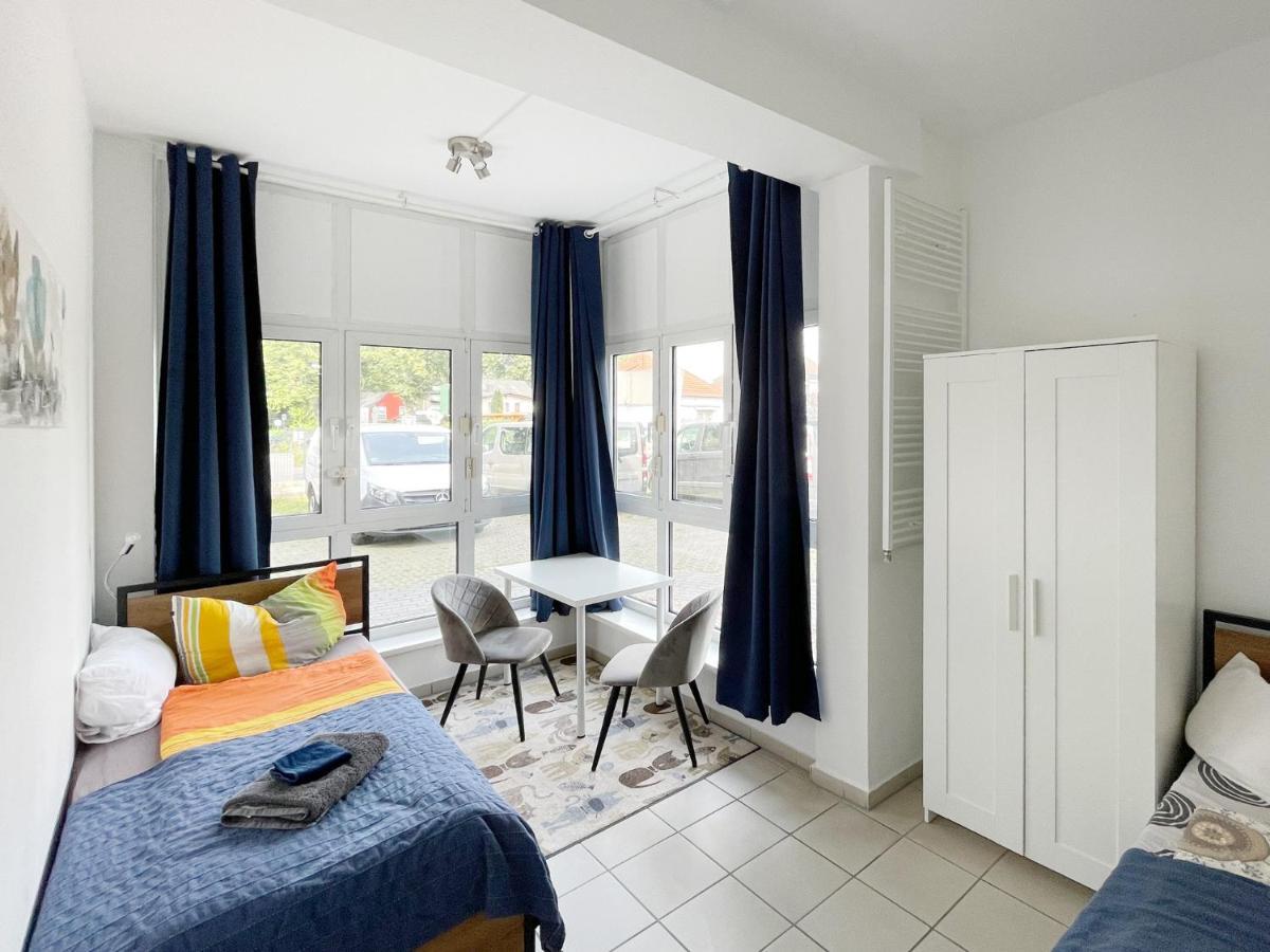 Schwanenburg Apartments Kolonie Rontgental Eksteriør billede