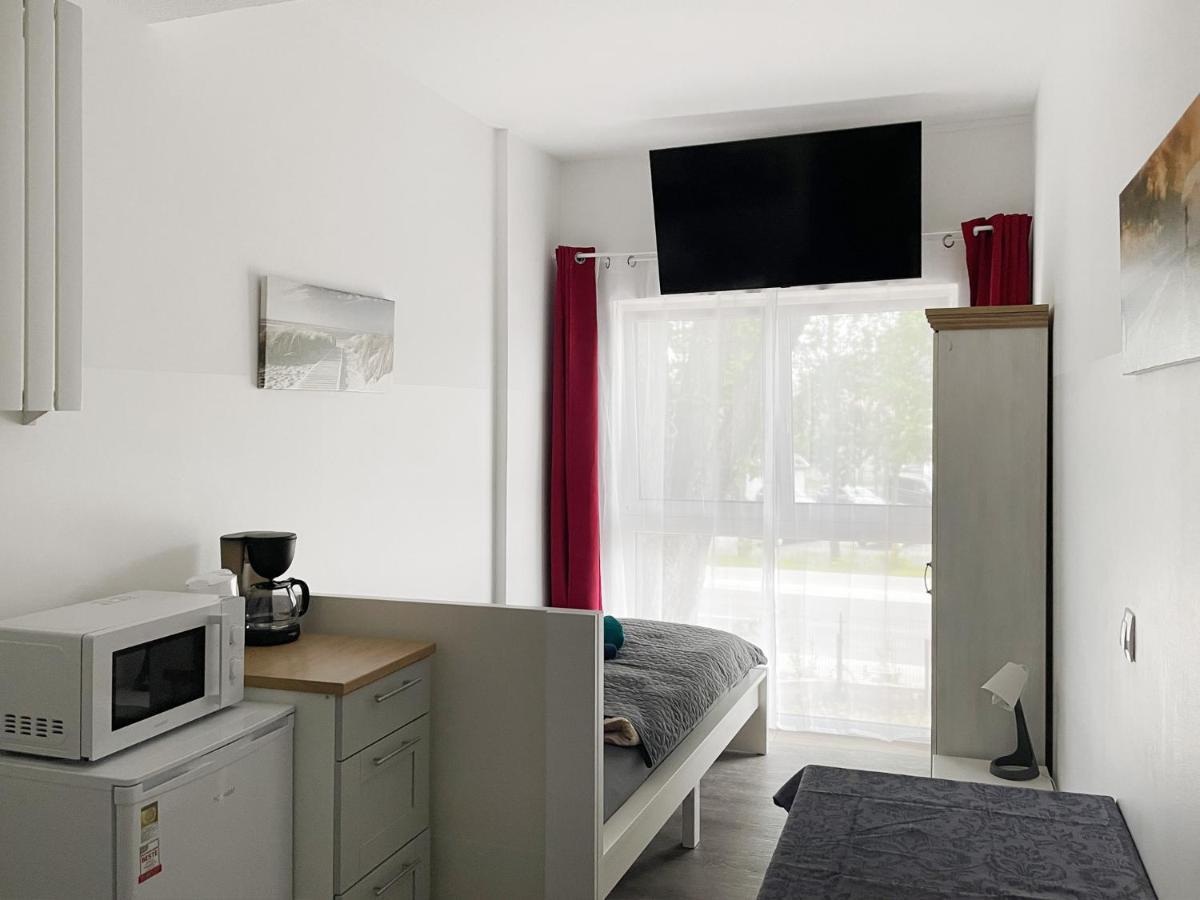 Schwanenburg Apartments Kolonie Rontgental Eksteriør billede