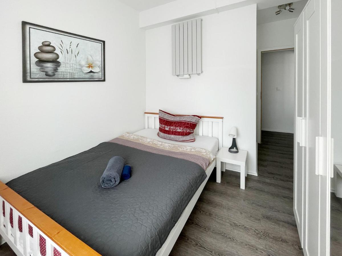 Schwanenburg Apartments Kolonie Rontgental Eksteriør billede