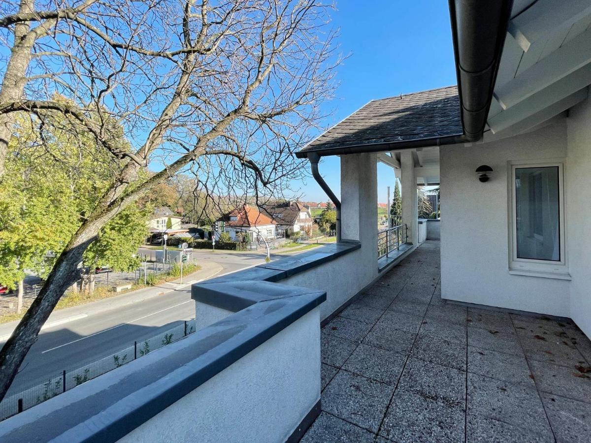 Schwanenburg Apartments Kolonie Rontgental Eksteriør billede