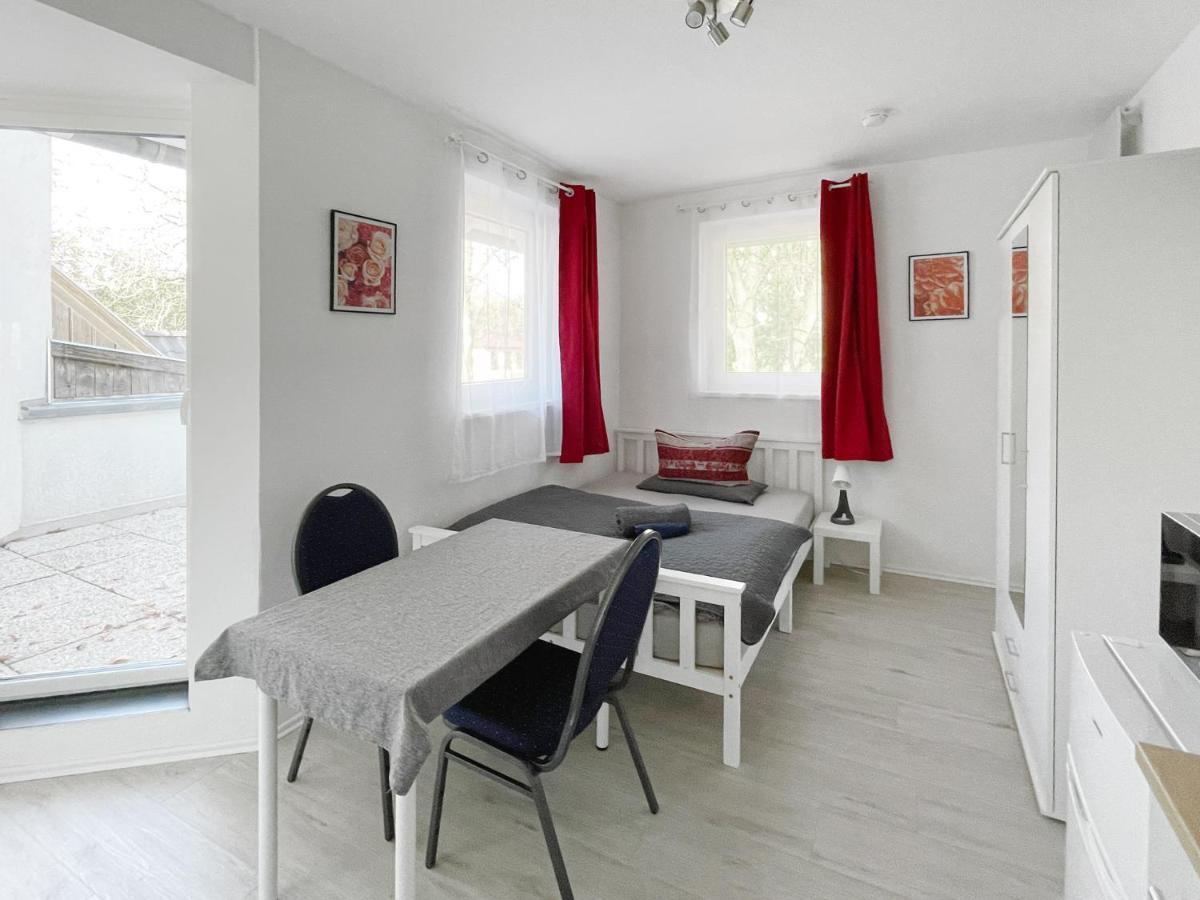 Schwanenburg Apartments Kolonie Rontgental Eksteriør billede