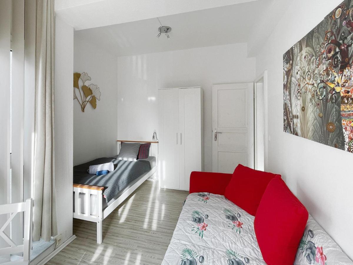 Schwanenburg Apartments Kolonie Rontgental Eksteriør billede