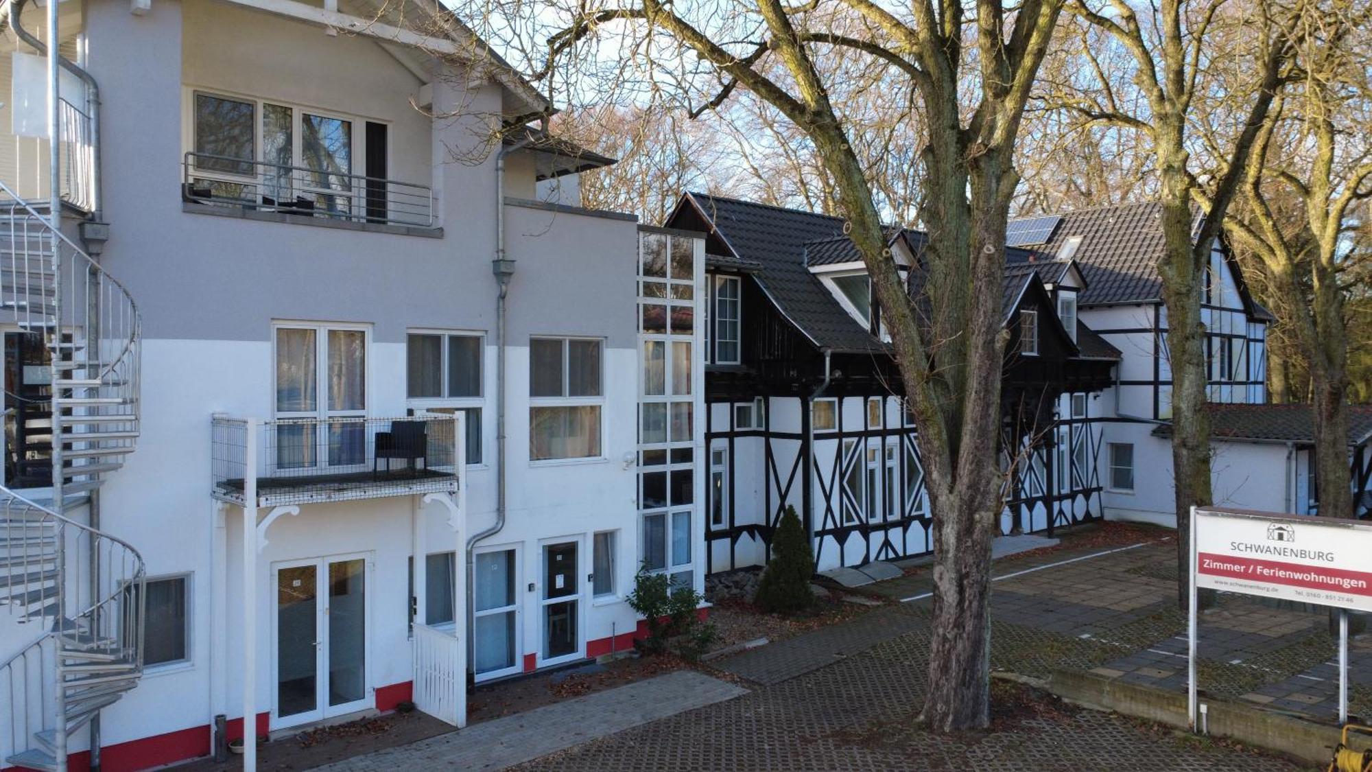 Schwanenburg Apartments Kolonie Rontgental Eksteriør billede